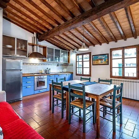 Roommo Oltrarno Apartament