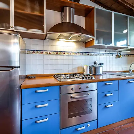 Roommo Oltrarno * Firenze